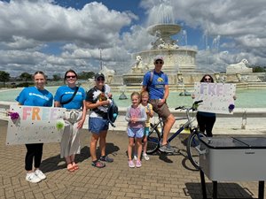 Recipients of free ice cream at Belle Isle courtesy of Michigan First!